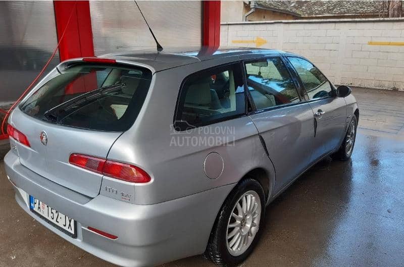 Alfa Romeo 156 