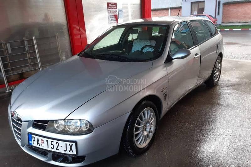 Alfa Romeo 156 