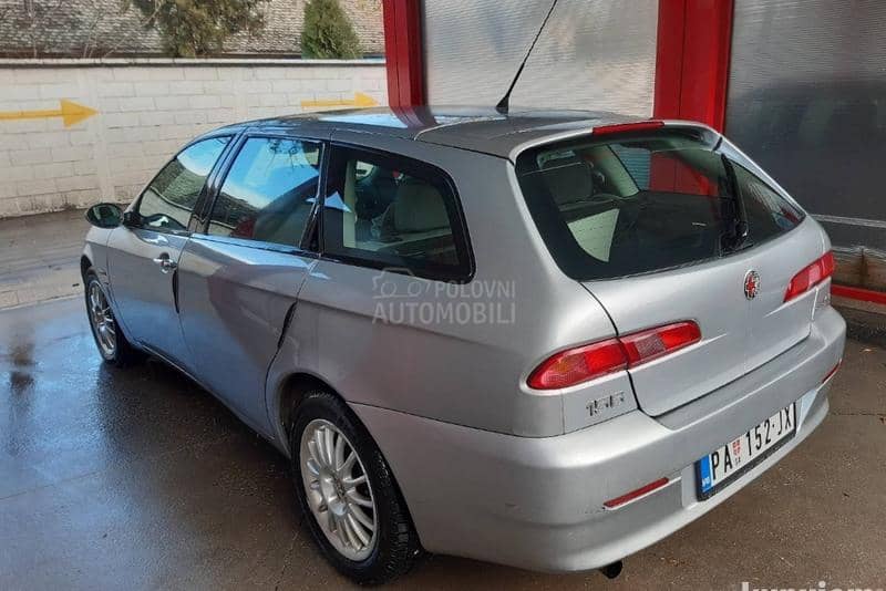 Alfa Romeo 156 