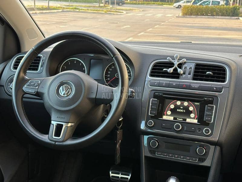 Volkswagen Cross Polo DSG