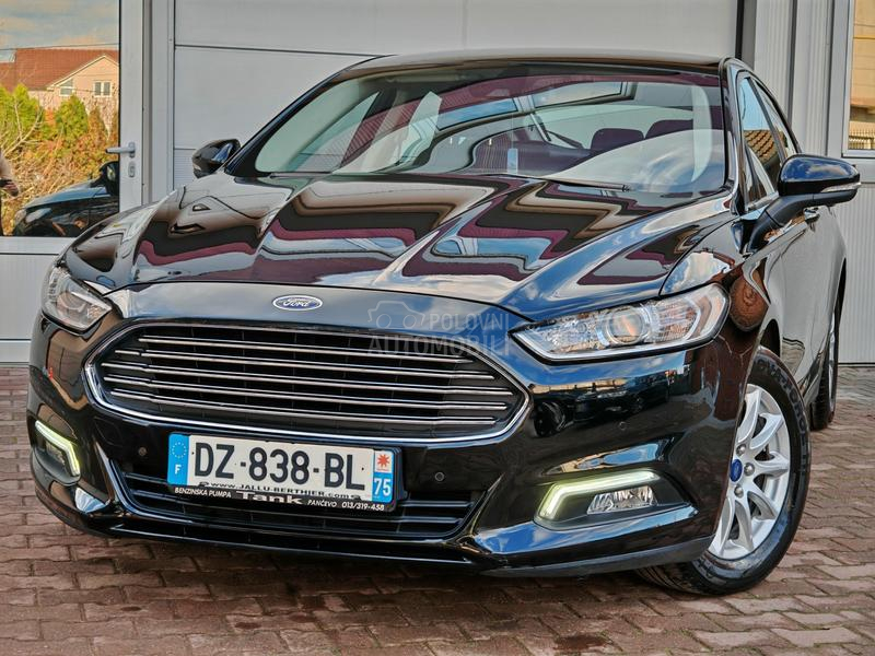 Ford Mondeo 2.0 150/ AUTO / LED