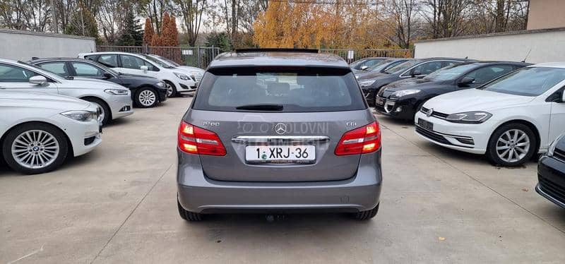 Mercedes Benz B 180 P A N O R A M A