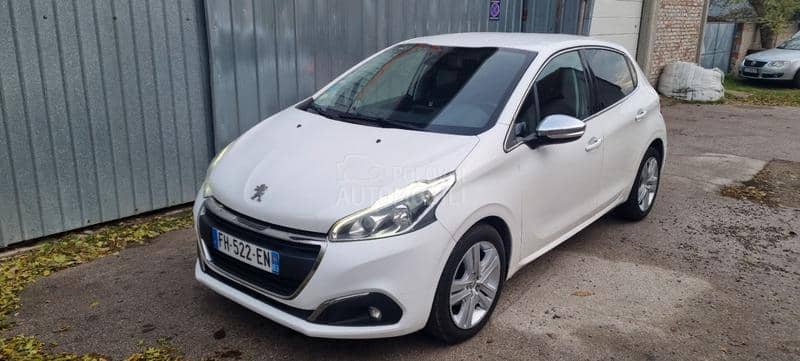 Peugeot 208 HDI ALLURE