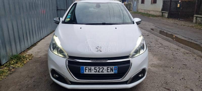 Peugeot 208 HDI ALLURE