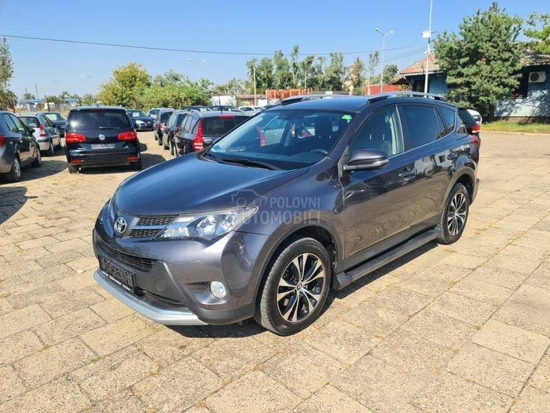 Toyota RAV 4 2.0d LED/NAV 4X4