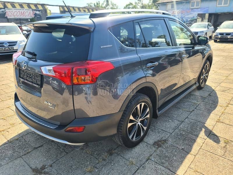 Toyota RAV 4 2.0d LED/NAV 4X4