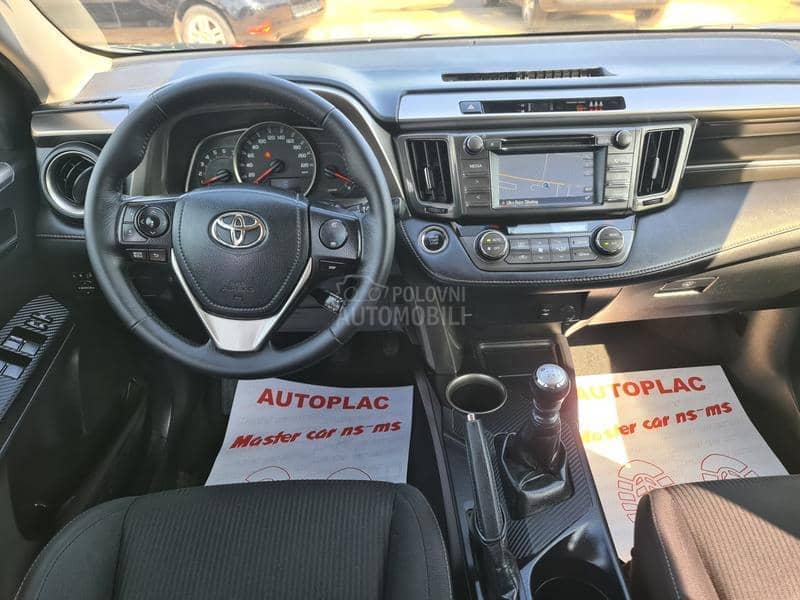 Toyota RAV 4 2.0d LED/NAV 4X4