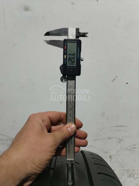 Nokian 205/55 R17 Letnja