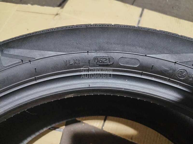 Nokian 205/55 R17 Letnja