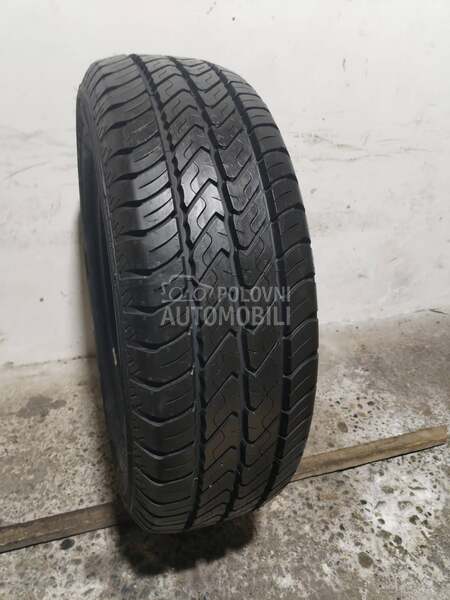 Dunlop 215/60 R17 Letnja