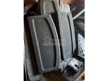 Polica za Volkswagen Polo od 2002. do 2008. god.