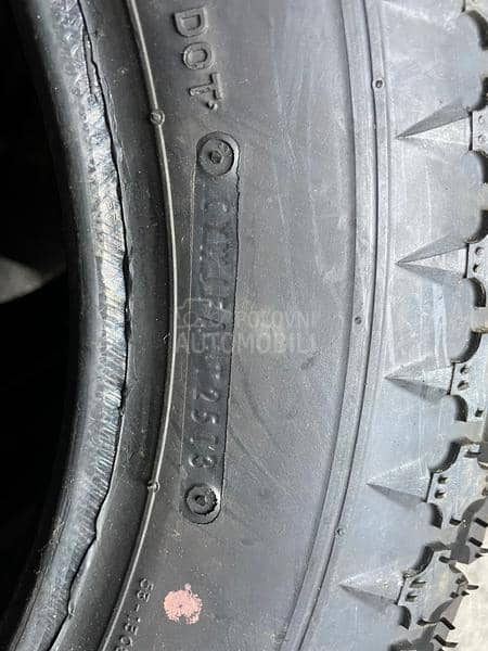 Firestone 30.5/10.5 R16 Zimska