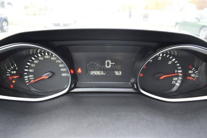 Peugeot 308 1.5Hdi Style MT