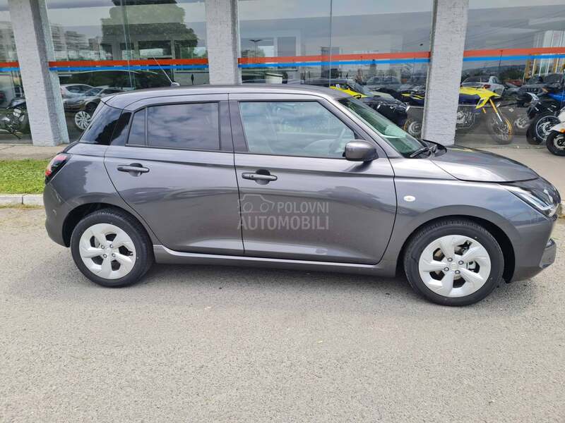 Suzuki Swift PREMIUM 2WD 5MT