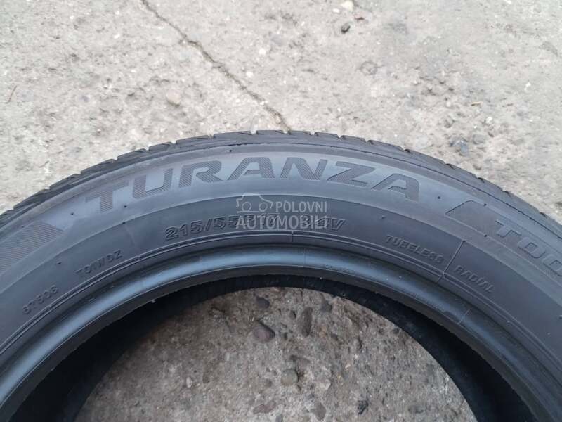 Bridgestone 215/55 R17 Letnja