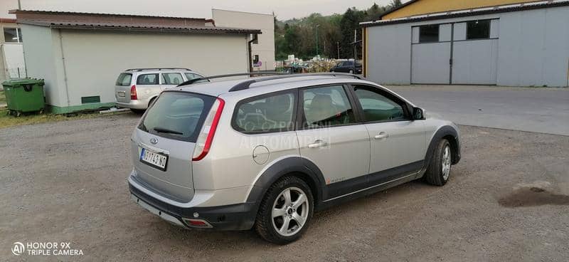 Ford Focus 1.8