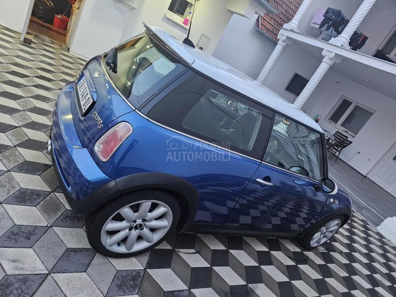 MINI Cooper S 