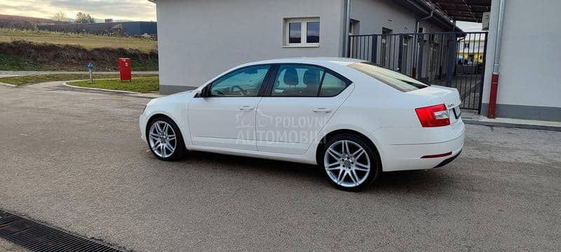 Škoda Octavia Čitaj Opiis