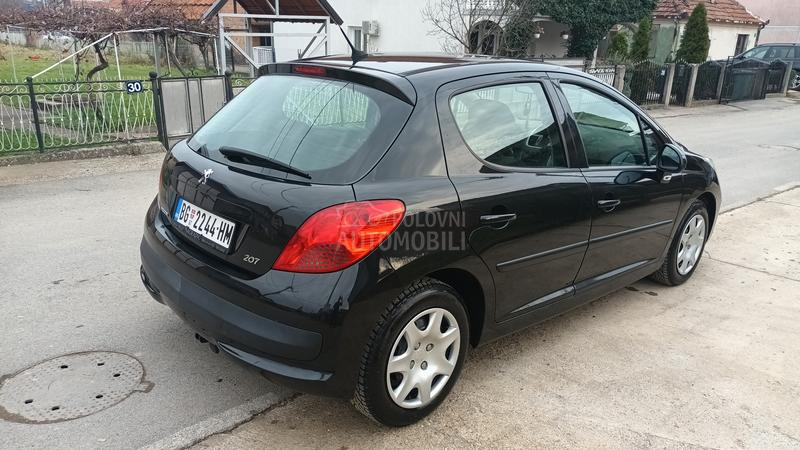 Peugeot 207 1.4 HDI