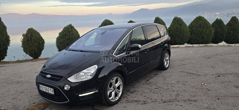 Ford S-Max 