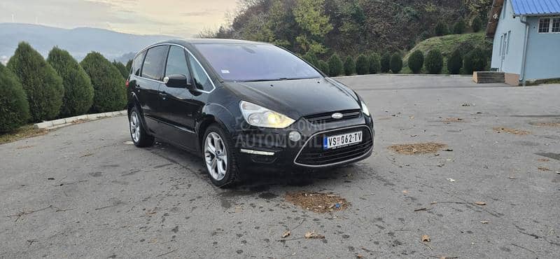 Ford S-Max 