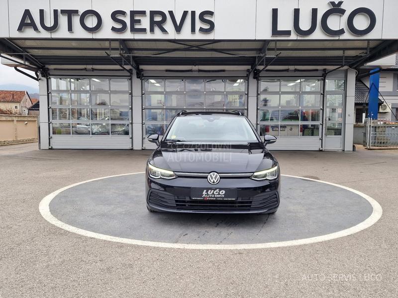 Volkswagen Golf 8 2.0 TDI/V.SERV/T O P