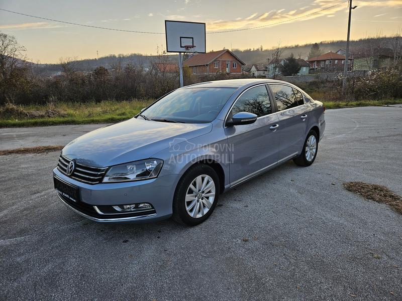 Volkswagen Passat B7 2.0 BLUEM/WEB/KAM/