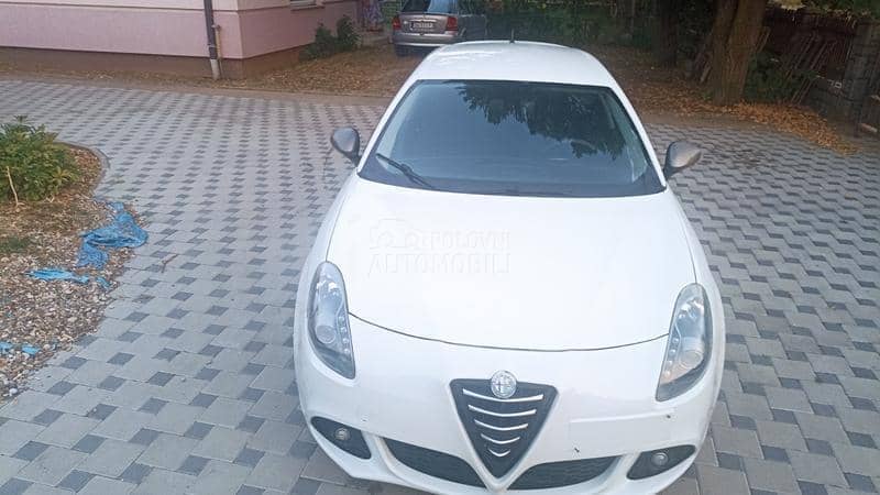 Alfa Romeo Giulietta 1.6 JTDM-2