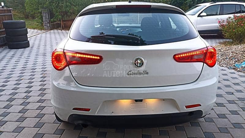 Alfa Romeo Giulietta 1.6 JTDM-2