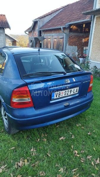 Opel Astra G 1.6