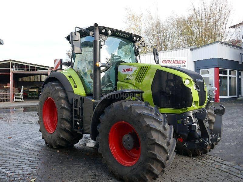 Claas Axion 800