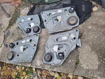 motor el podizača za Mercedes Benz A Klasa, A 150, A 160 ... od 2004. do 2009. god.