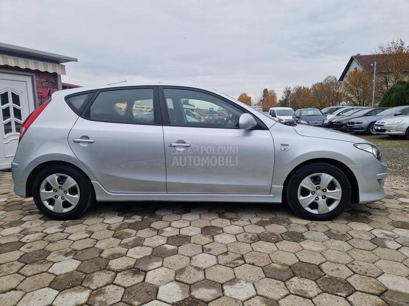 Hyundai i30 1.6crdi