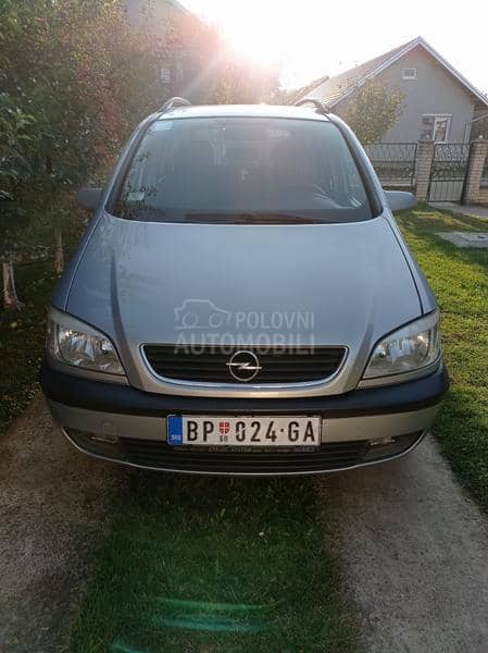 Opel Zafira 