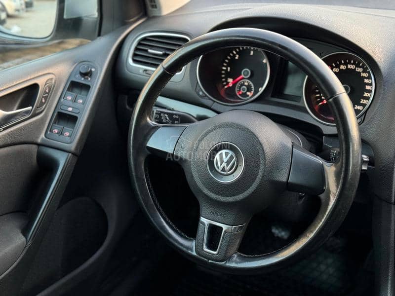 Volkswagen Golf 6 