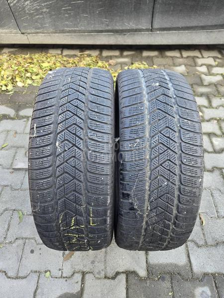 Pirelli 235/60 R18 Zimska
