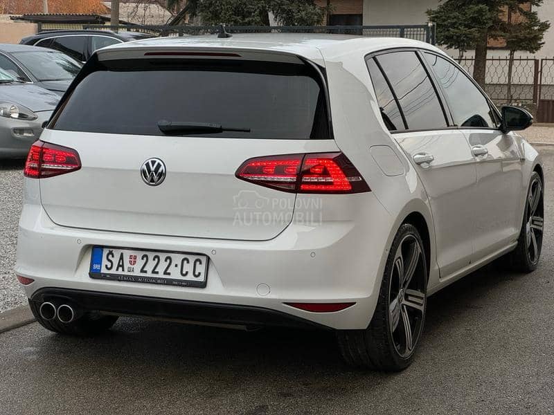 Volkswagen Golf 7 1.6TDI/R-Line