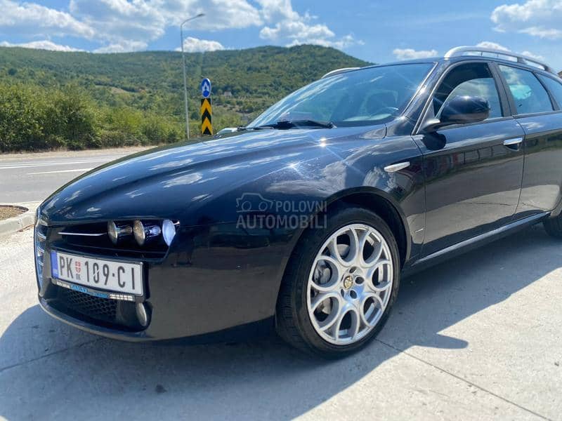 Alfa Romeo 159 