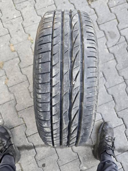 Bridgestone 195/65 R15 Letnja