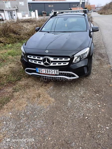 Mercedes Benz GLA 180 dci