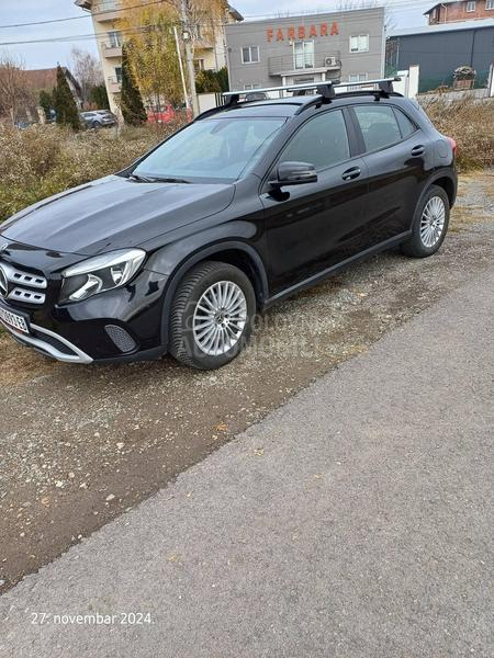 Mercedes Benz GLA 180 dci