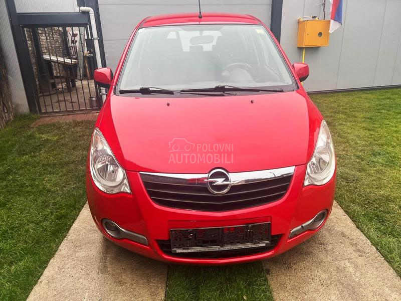 Opel Agila 1 32000 k m