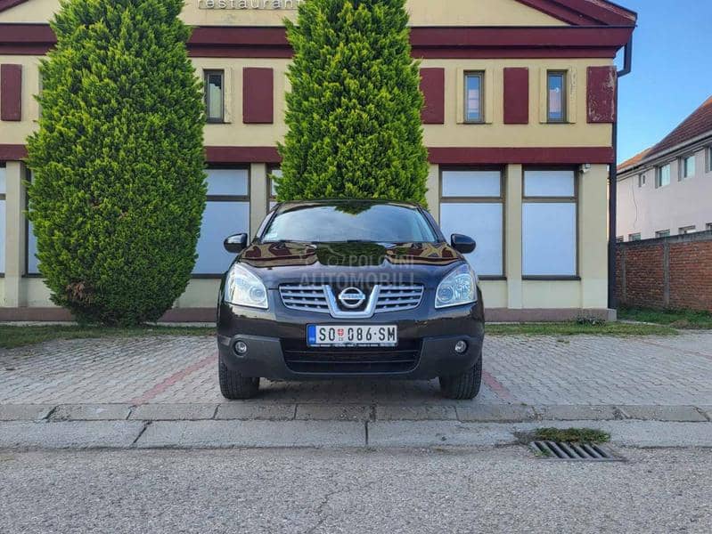 Nissan Qashqai 2.0 ben-tng/NAV