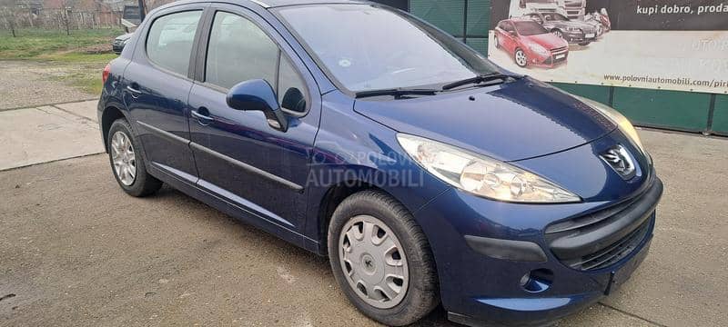 Peugeot 207 1.4 i