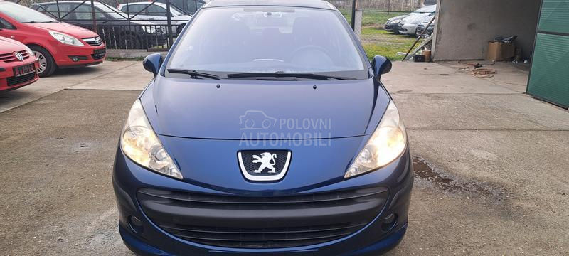 Peugeot 207 1.4 i