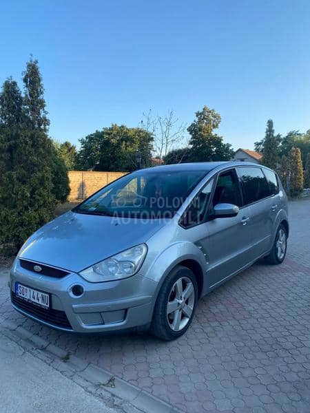 Ford S-Max 