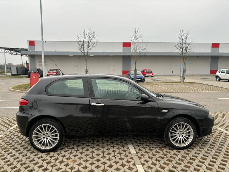 Alfa Romeo 147 