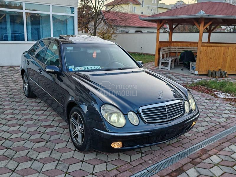 Mercedes Benz E 270 