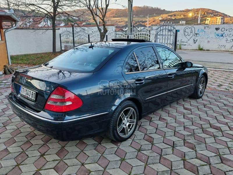 Mercedes Benz E 270 