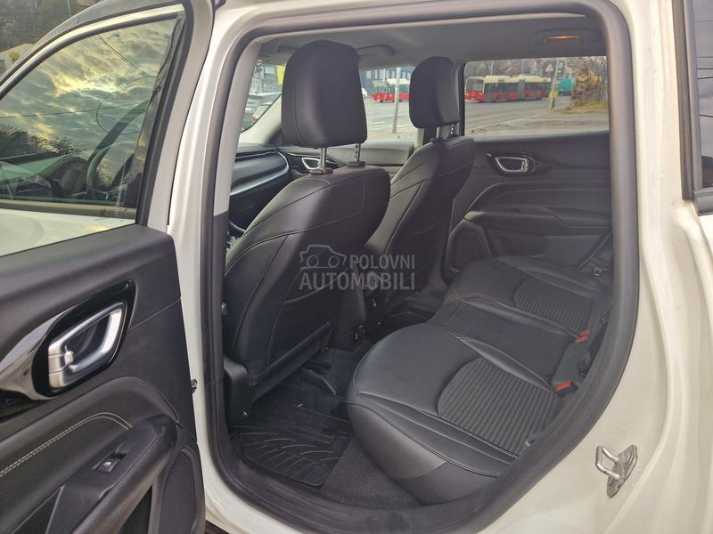 Jeep Compass 1.3 Limited